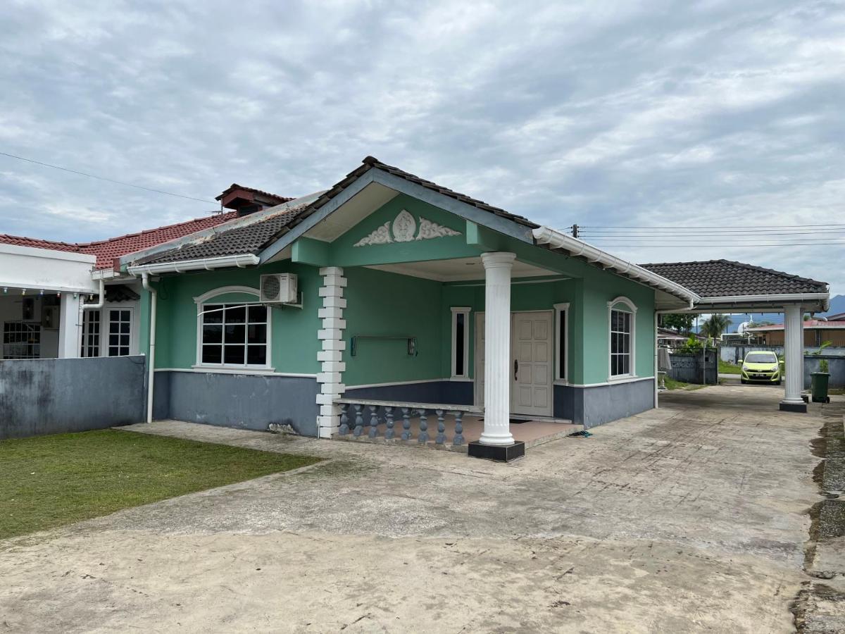 Hanif Homestay Kuching Zewnętrze zdjęcie