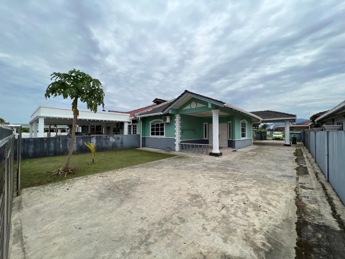 Hanif Homestay Kuching Zewnętrze zdjęcie